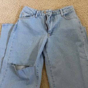 Boohoo Petite thigh slash boyfriend jean